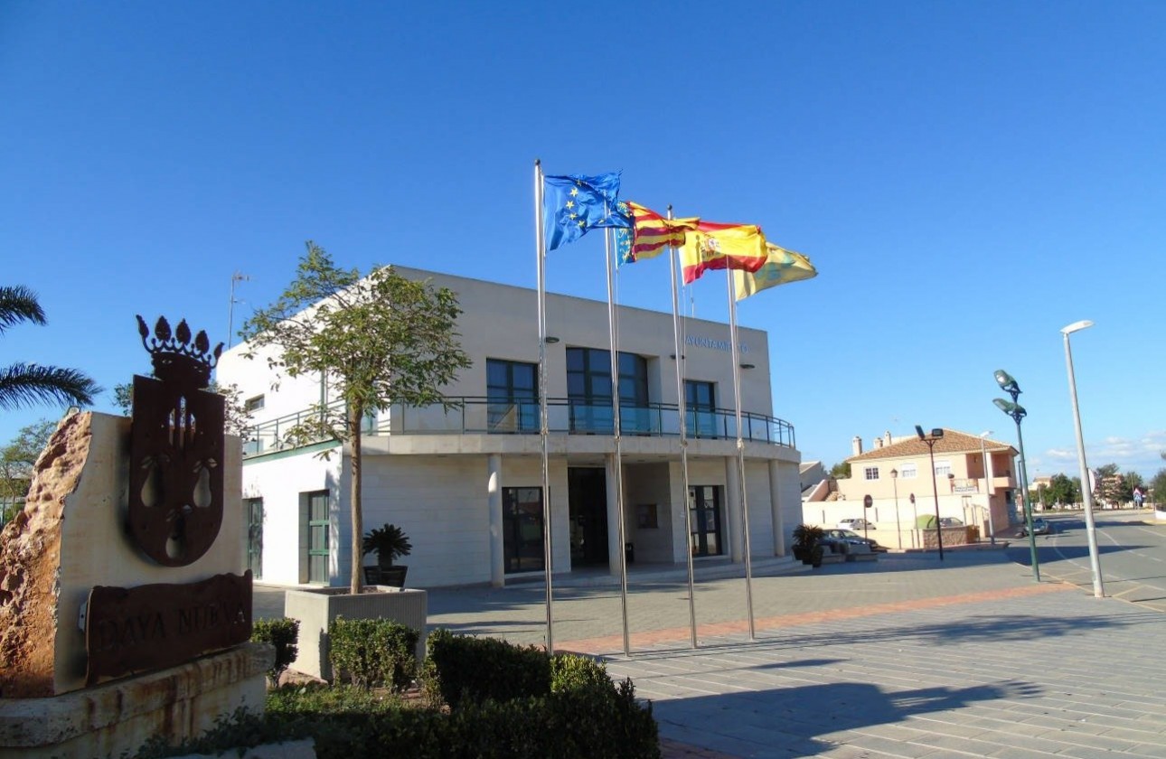 Nueva construcción  - Chalet - Daya Nueva - pueblo