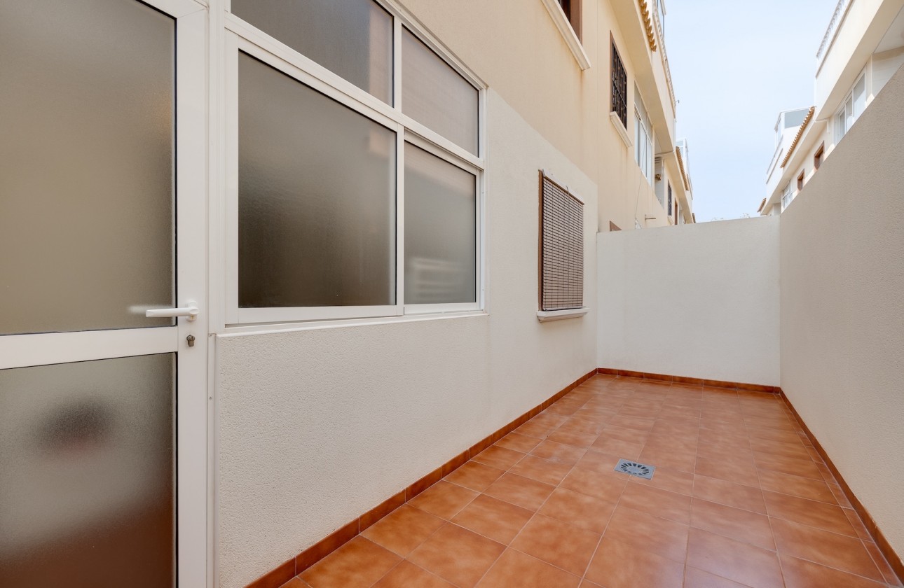 Resale - Bungalow - Torrevieja - Sector 25