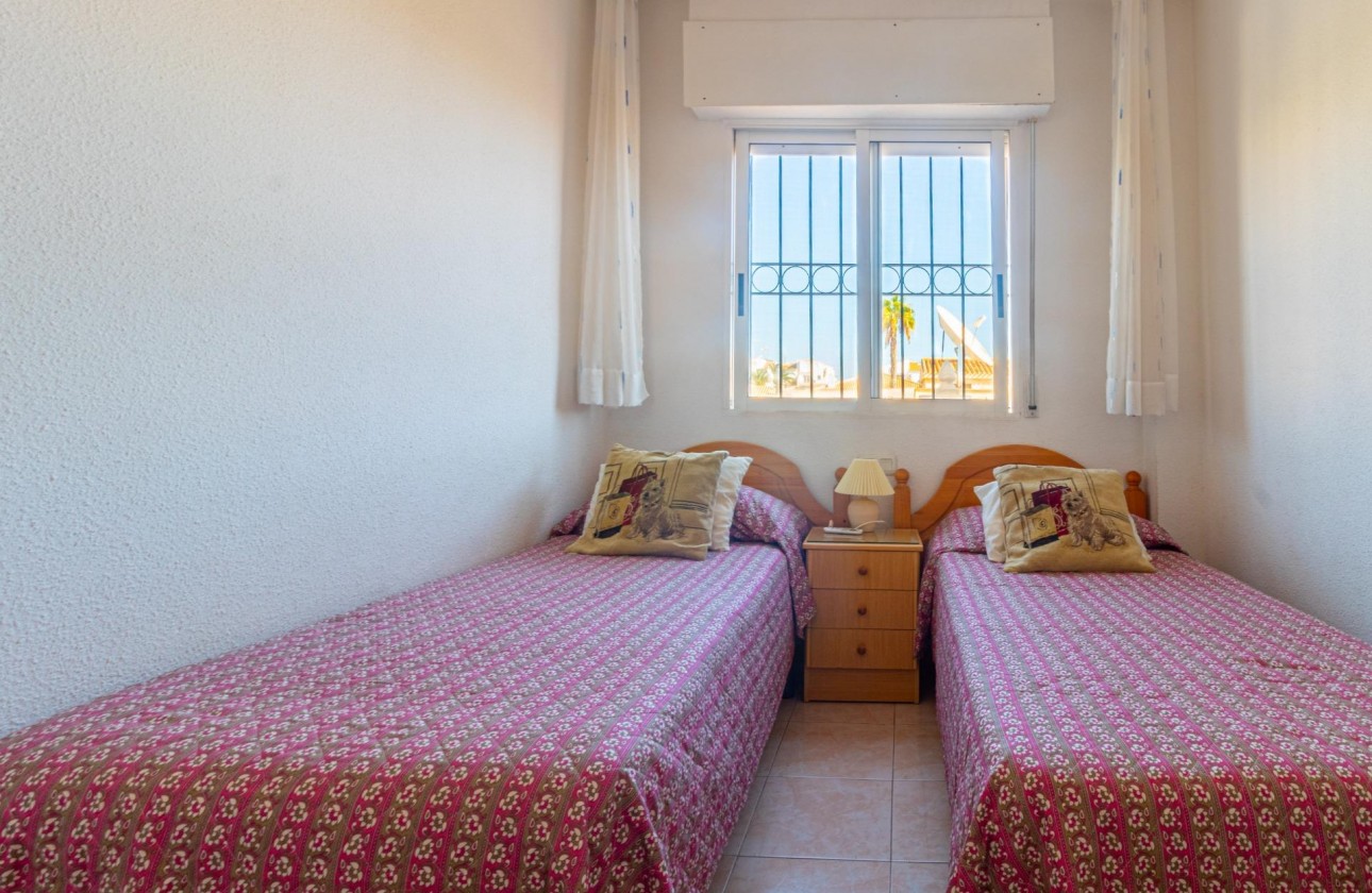 Revente - Bungalow - Torrevieja - Playa de los Naufragos