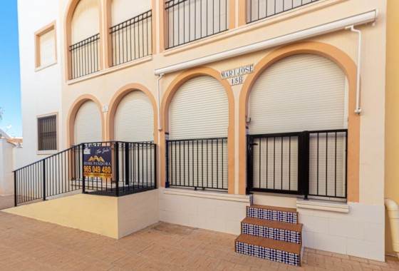 Resale - Bungalow - Torrevieja - Playa de los Naufragos