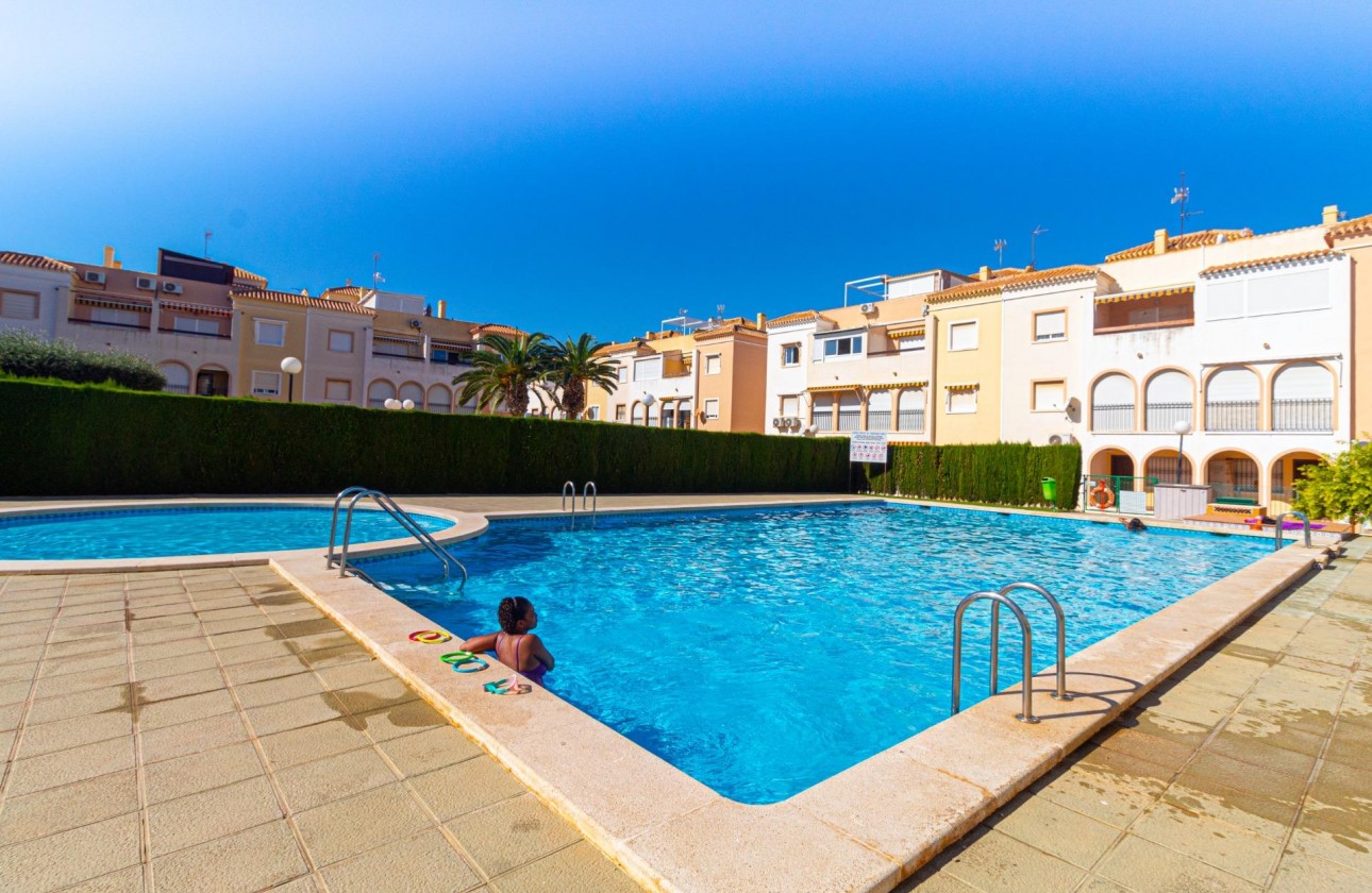 Resale - Bungalow - Torrevieja - Playa de los Naufragos