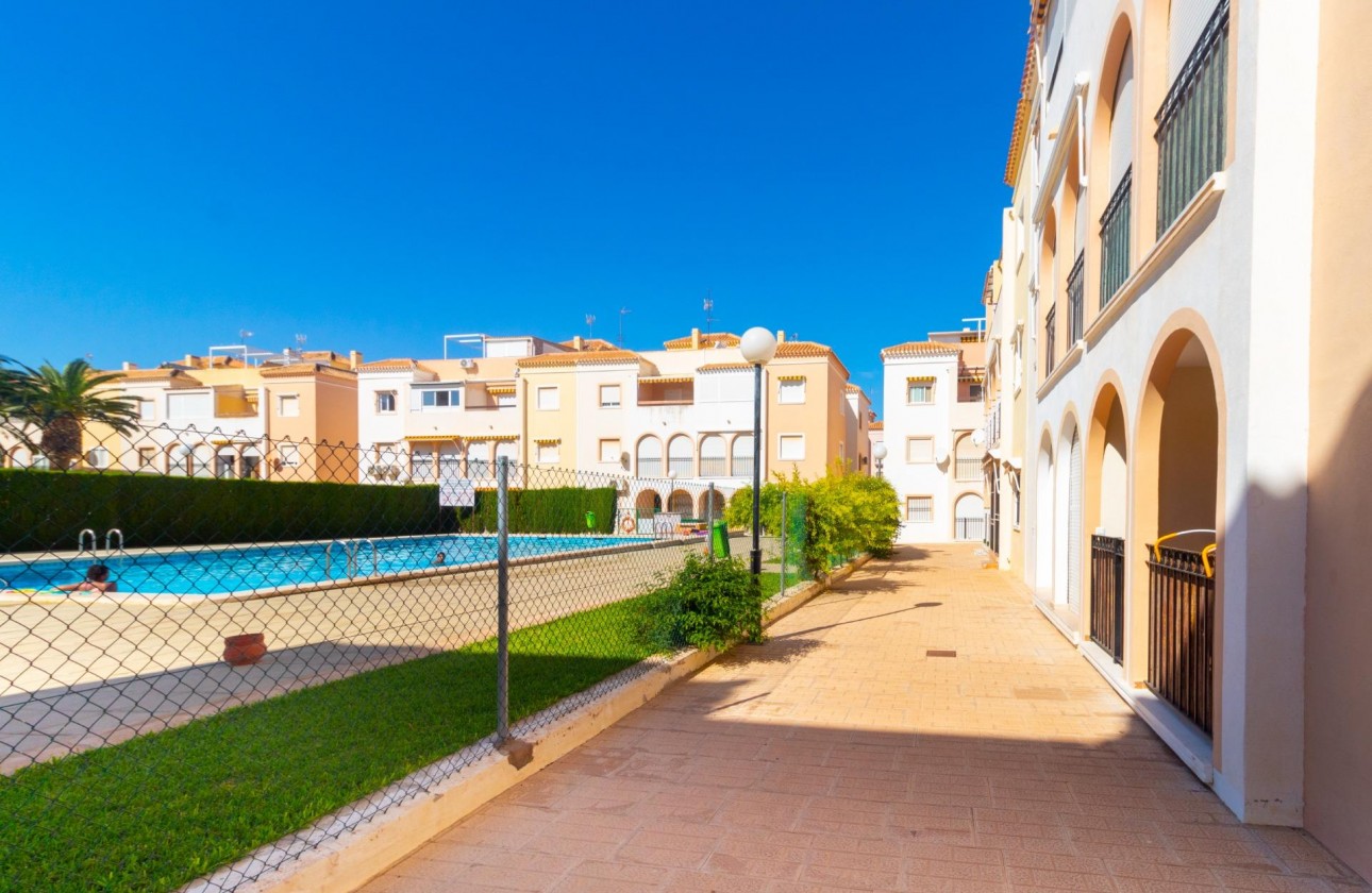 Revente - Bungalow - Torrevieja - Playa de los Naufragos