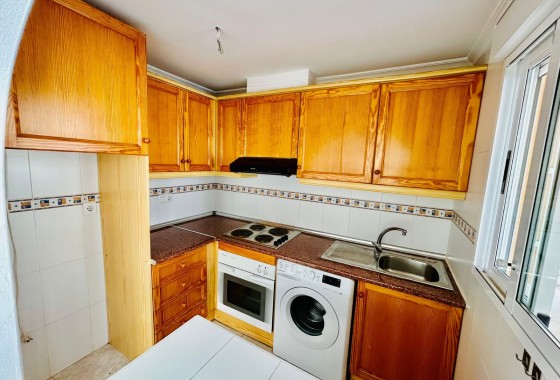 Resale - Single Family Home - Torrevieja - Sector 25