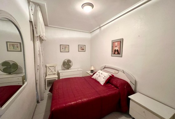 Resale - Apartment / flat - Torrevieja - Centro