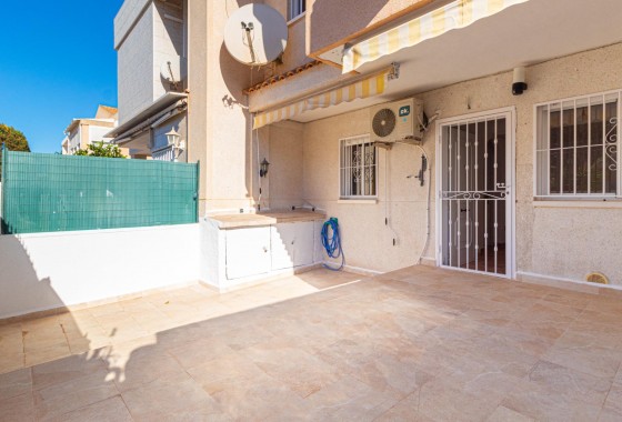 Resale - Villa - Torrevieja - Aguas Nuevas