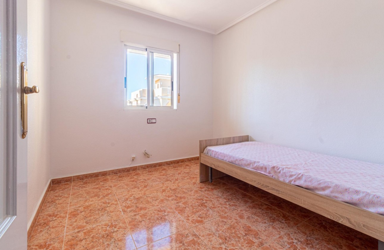 Resale - Villa - Torrevieja - Aguas Nuevas