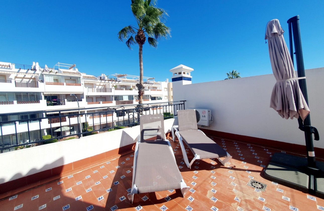 Resale - Villa - Orihuela Costa - Los Dolses