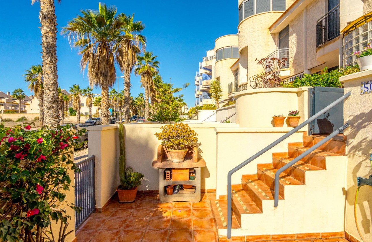 Resale - Villa - Orihuela Costa - Cabo Roig