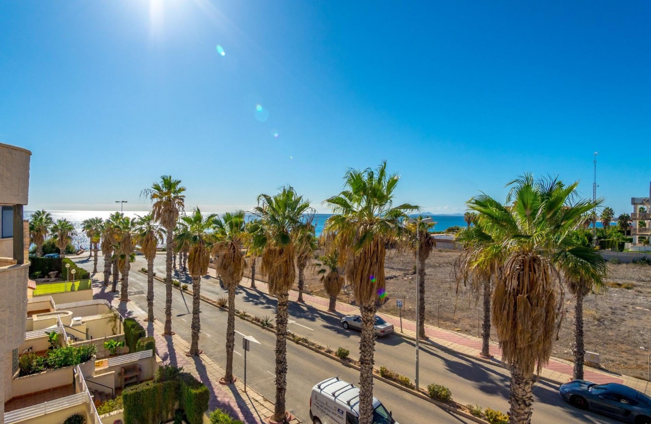 Revente - Villa - Orihuela Costa - Cabo Roig