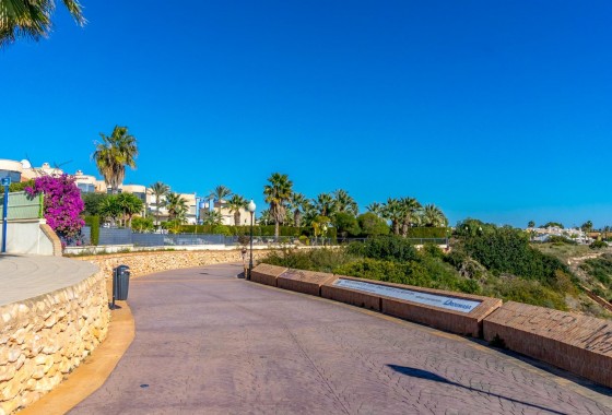 Resale - Villa - Orihuela Costa - Cabo Roig