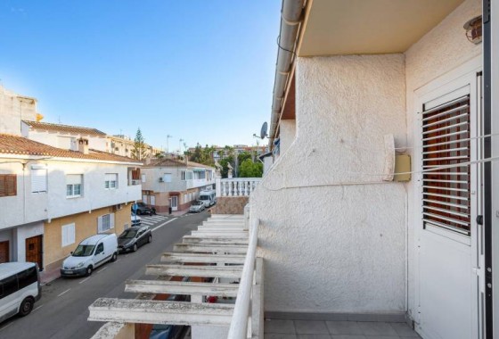 Resale - Villa - Torrevieja - Acequion