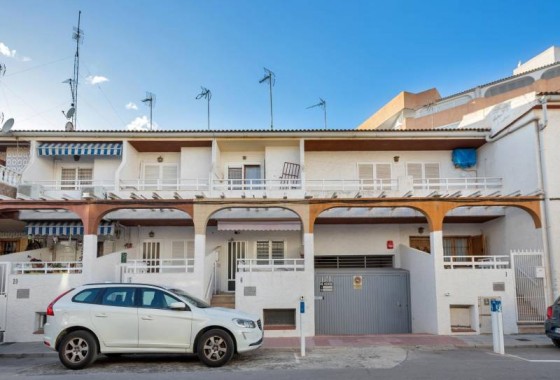 Resale - Villa - Torrevieja - Acequion