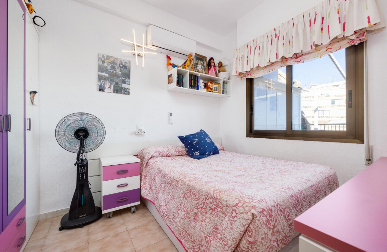 Revente - Appartement - Torrevieja - LA MATA