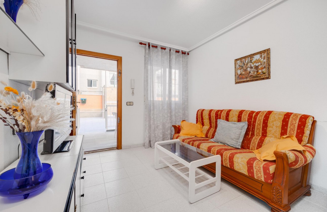 Resale - Apartment / flat - Torrevieja - playa de los naufragos