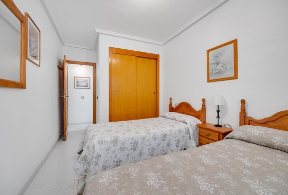 Resale - Apartment / flat - Torrevieja - playa de los naufragos