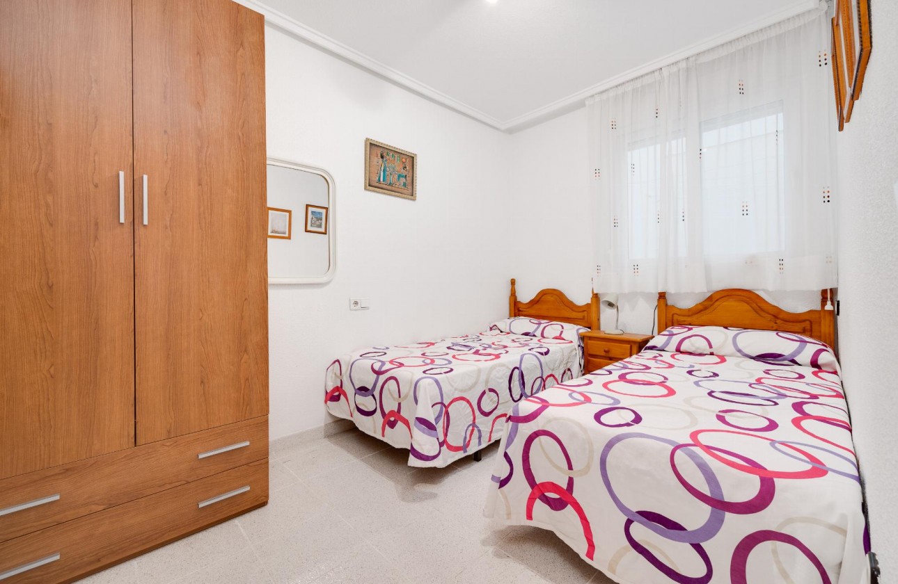 Resale - Apartment / flat - Torrevieja - playa de los naufragos