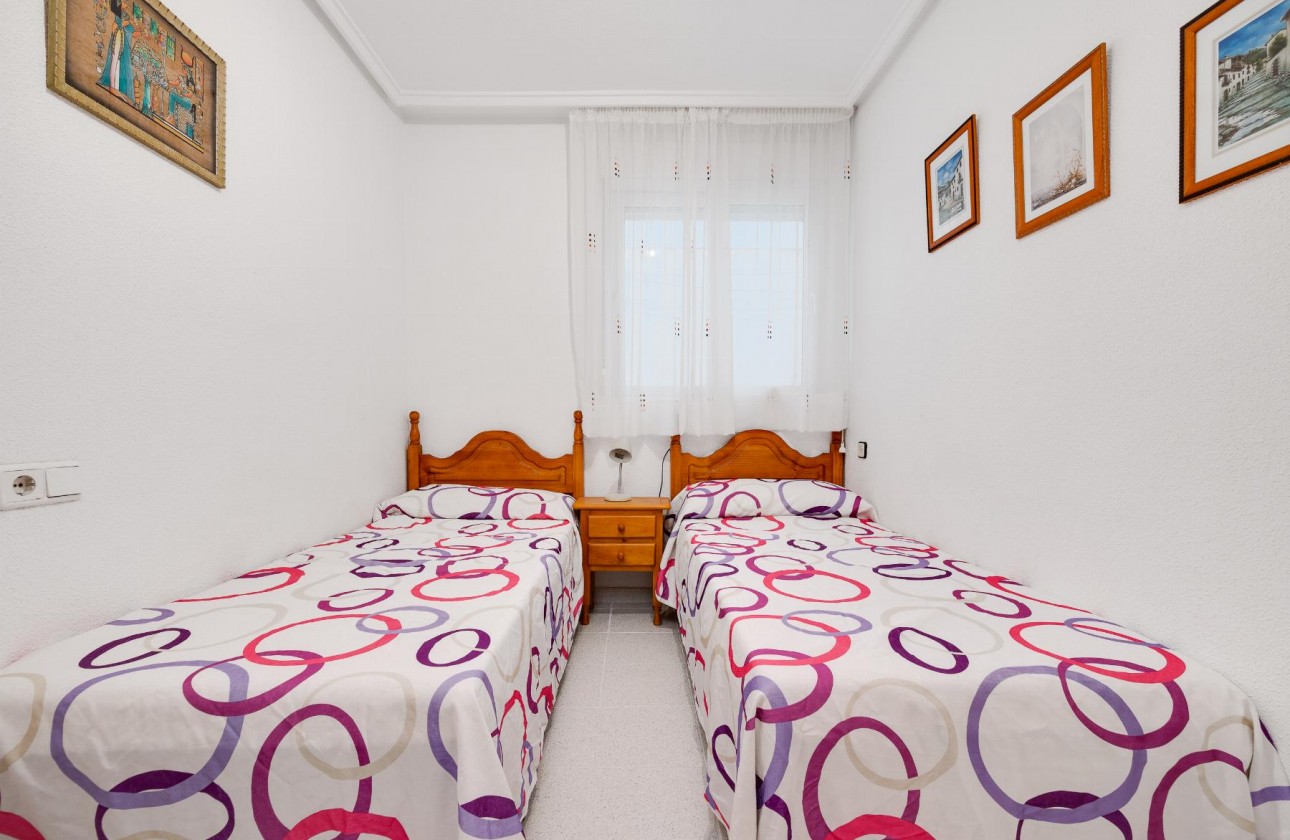 Resale - Apartment / flat - Torrevieja - playa de los naufragos