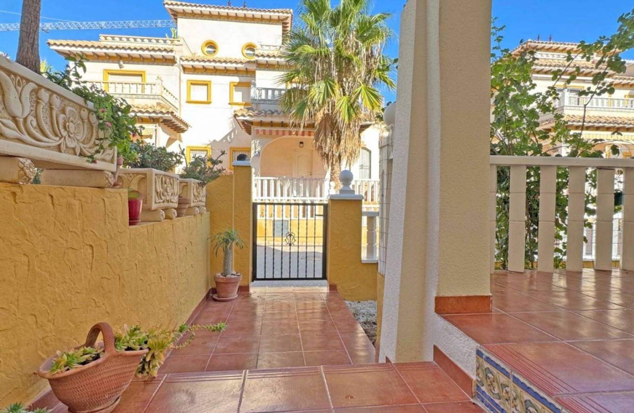 Resale - Villa - Orihuela Costa - Lomas de Cabo Roig