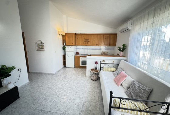 Resale - Apartment / flat - Villamartin