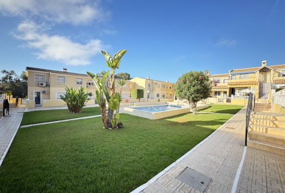 Resale - Apartment / flat - Villamartin