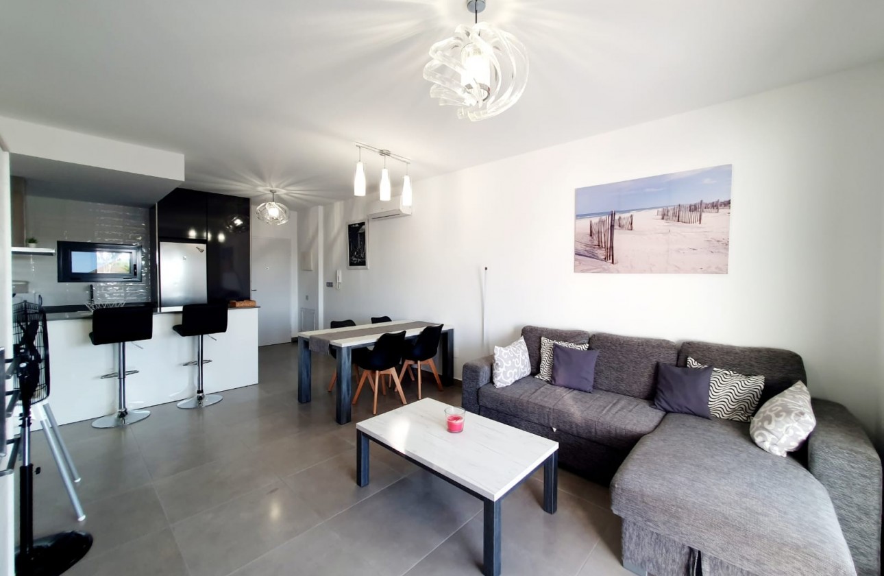 Resale - Apartment / flat - Pilar de la Horadada