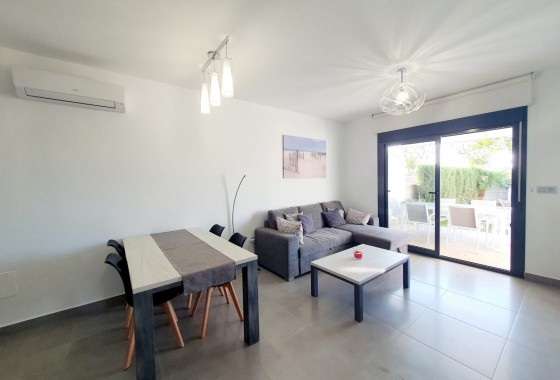 Resale - Apartment / flat - Pilar de la Horadada