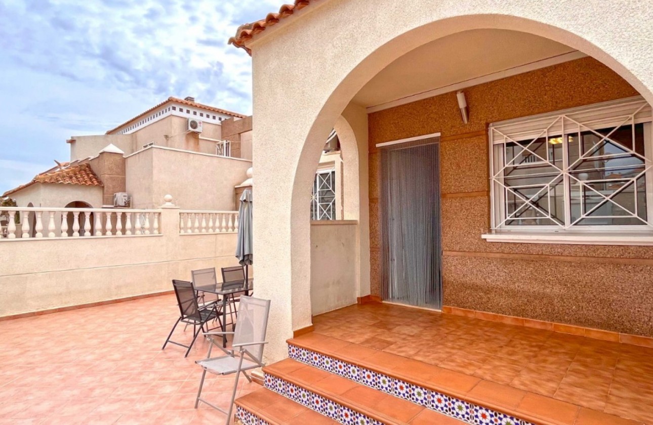 Resale - Villa - Torrevieja - Torrelamata - La Mata