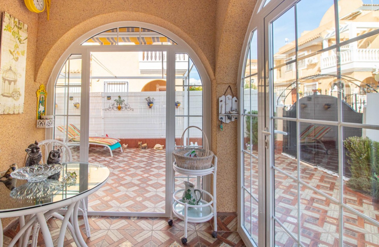 Resale - Villa - Orihuela Costa - La Regia