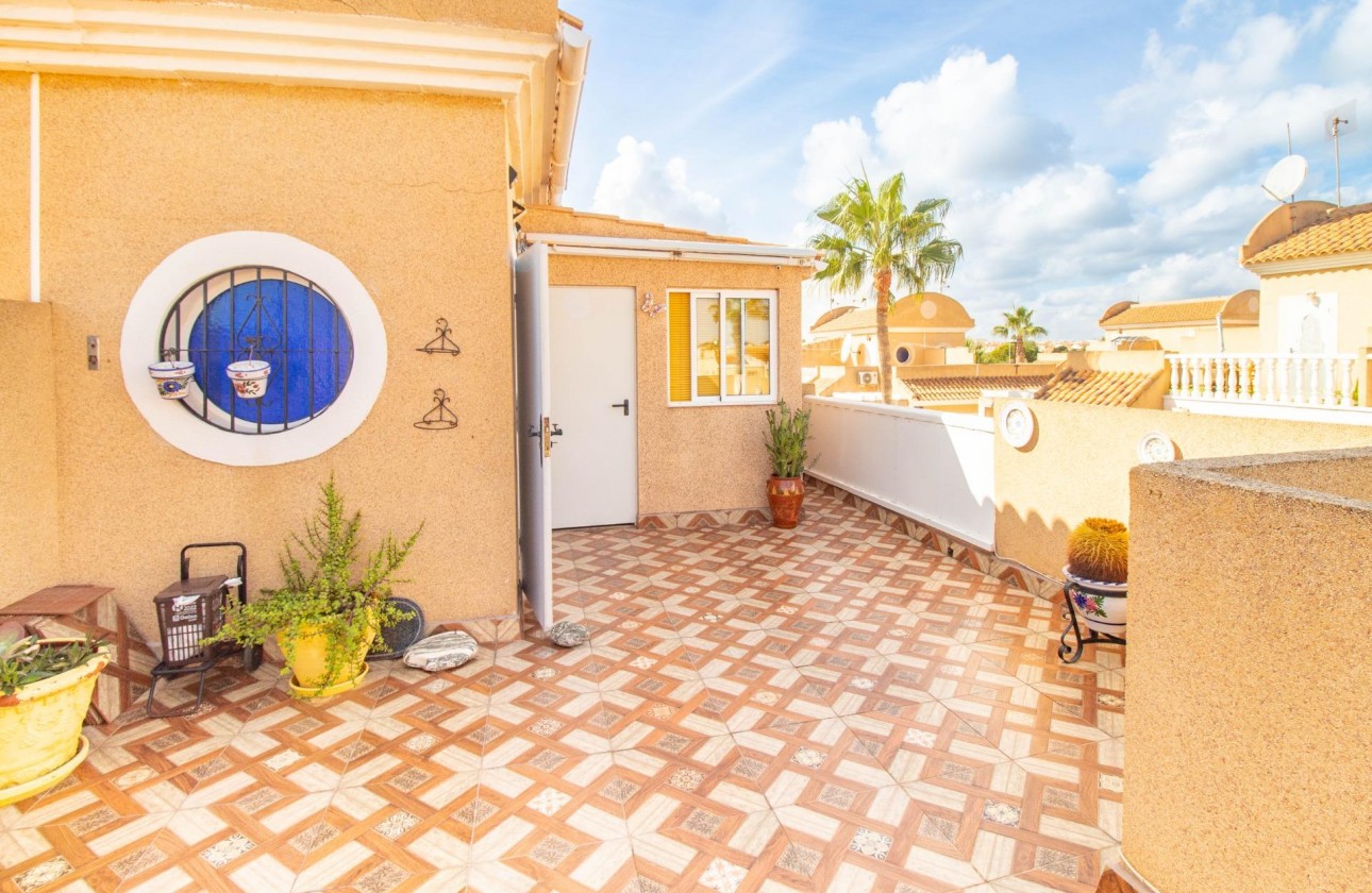 Resale - Villa - Orihuela Costa - La Regia