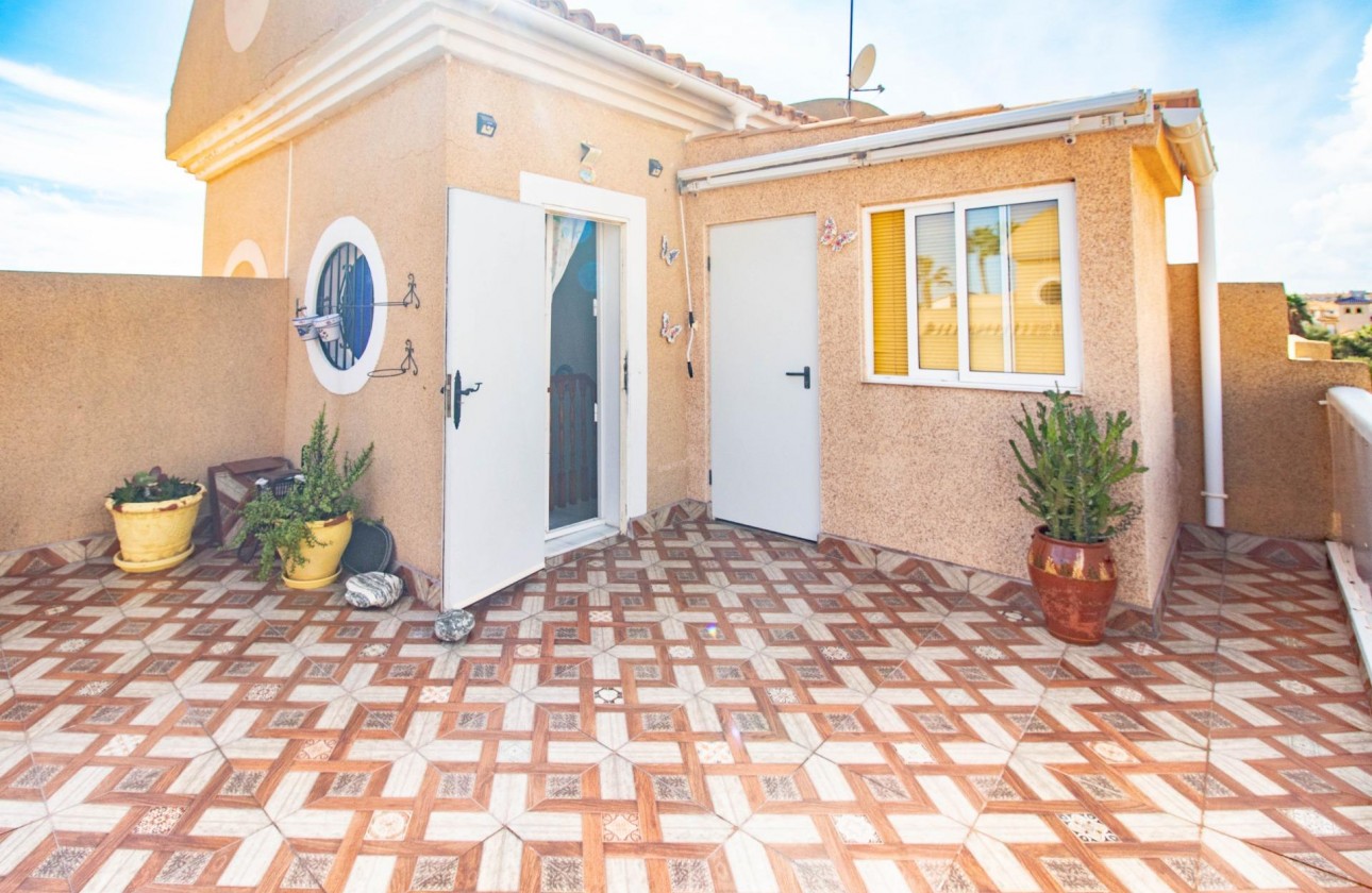 Resale - Villa - Orihuela Costa - La Regia