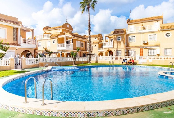 Resale - Villa - Orihuela Costa - La Regia