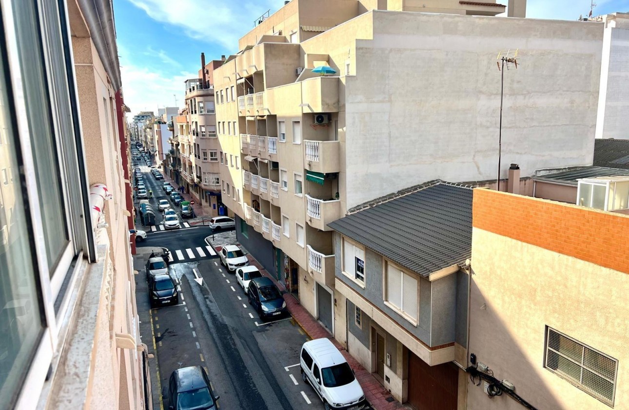 Revente - Appartement - Torrevieja - Centro