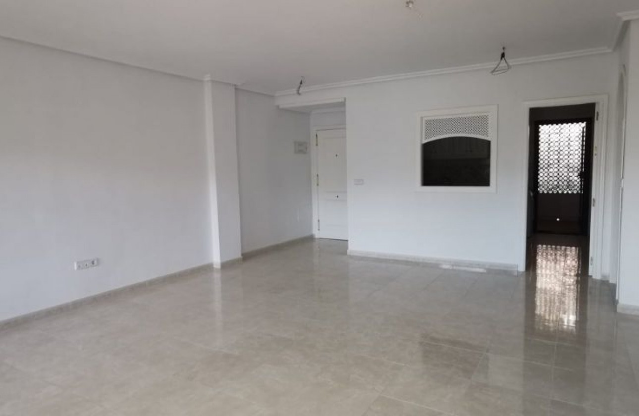 Resale - Apartment / flat - Orihuela Costa