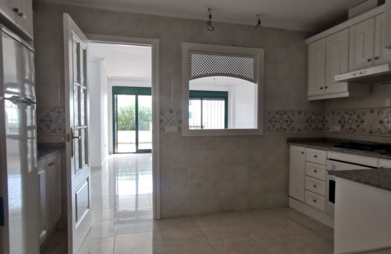 Resale - Apartment / flat - Orihuela Costa