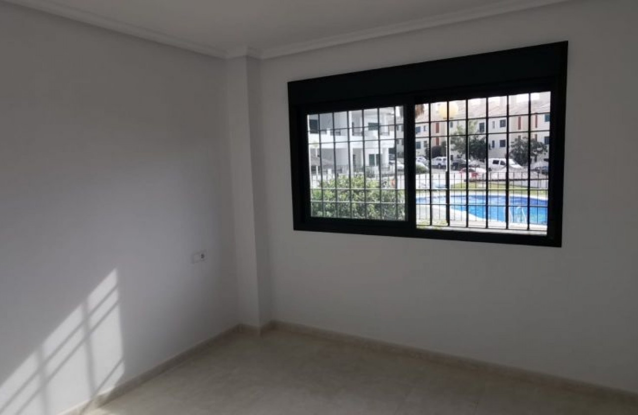 Resale - Apartment / flat - Orihuela Costa