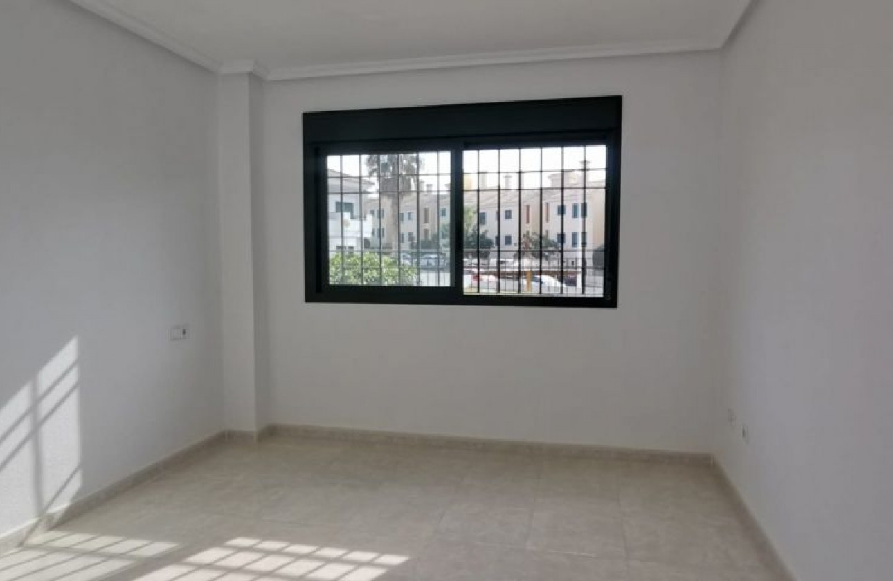 Resale - Apartment / flat - Orihuela Costa