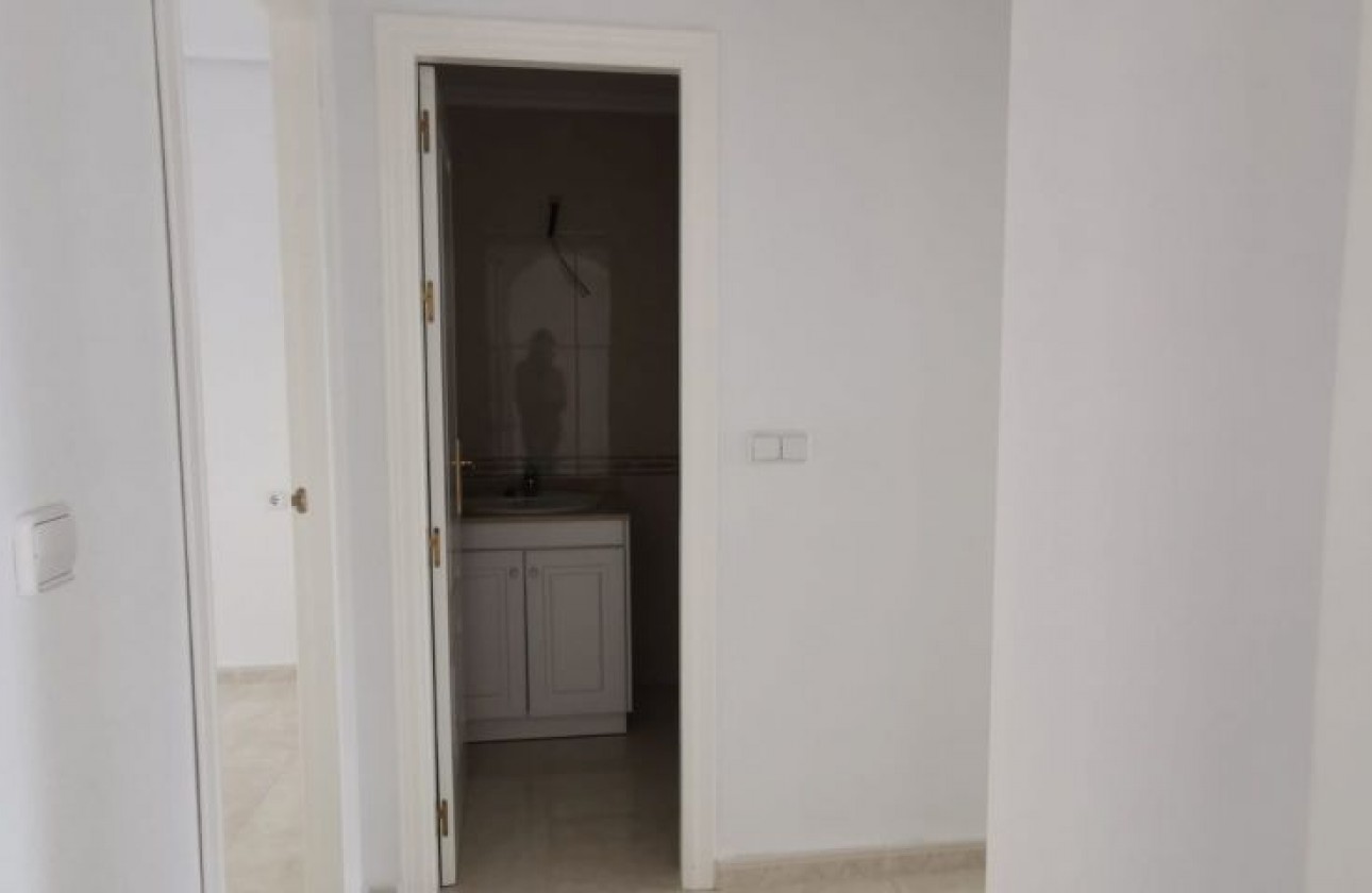 Resale - Apartment / flat - Orihuela Costa