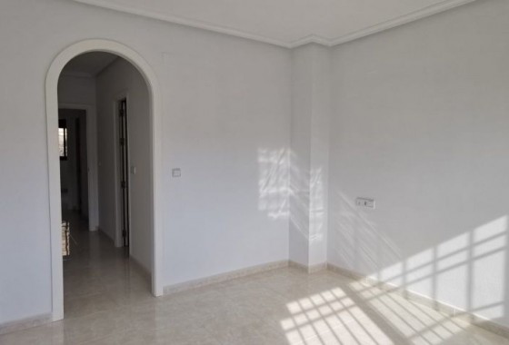 Resale - Apartment / flat - Orihuela Costa