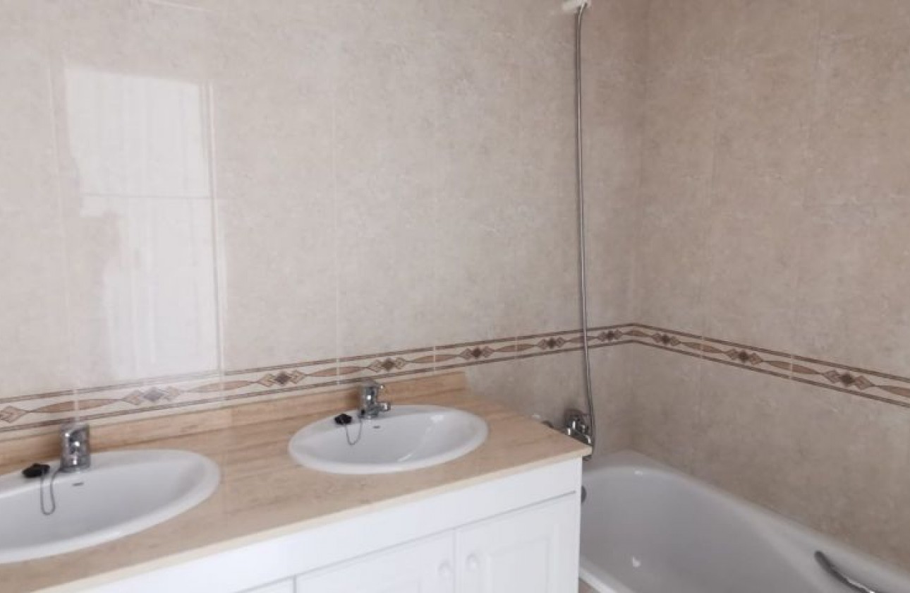 Resale - Apartment / flat - Orihuela Costa