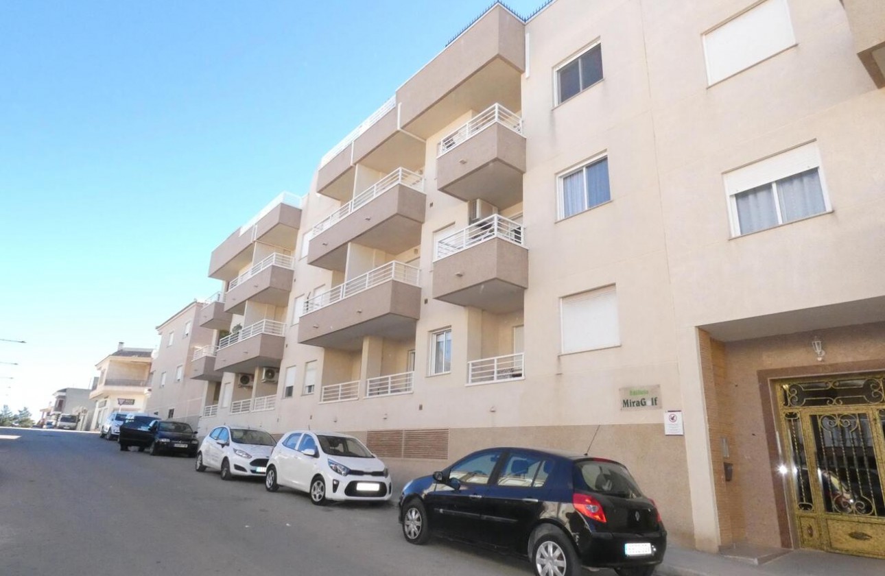 Reventa - Apartamento / piso - Algorfa