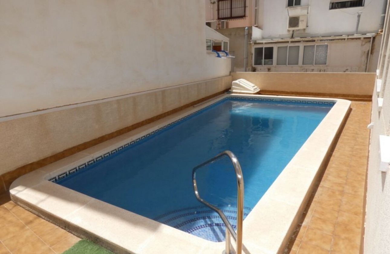 Reventa - Apartamento / piso - Algorfa