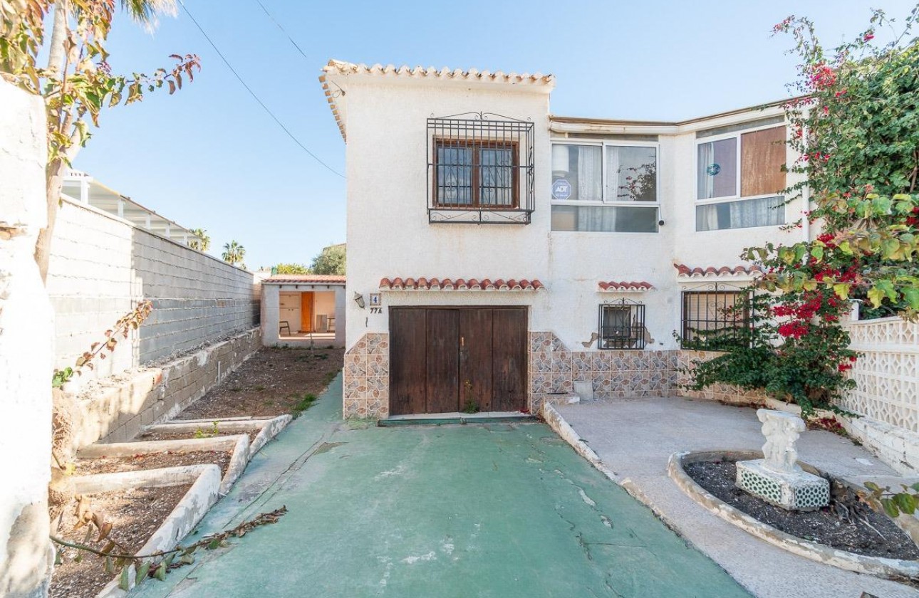 Revente - Villa - Orihuela Costa - Punta Prima