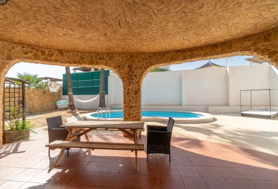 Revente - Villa - Orihuela Costa - Los Balcones