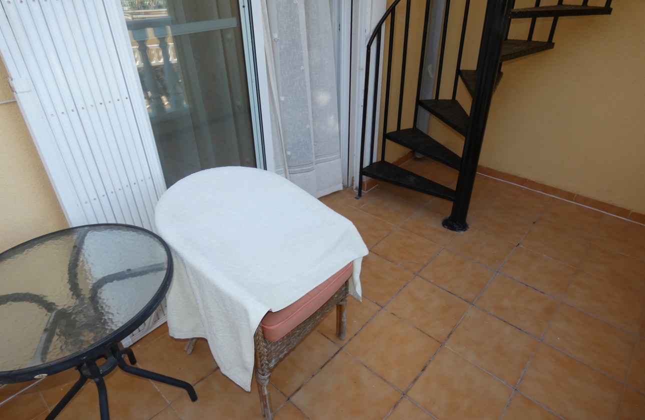 Resale - Villa - Algorfa