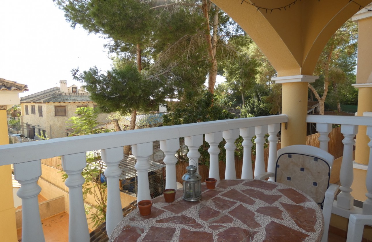 Resale - Villa - Algorfa