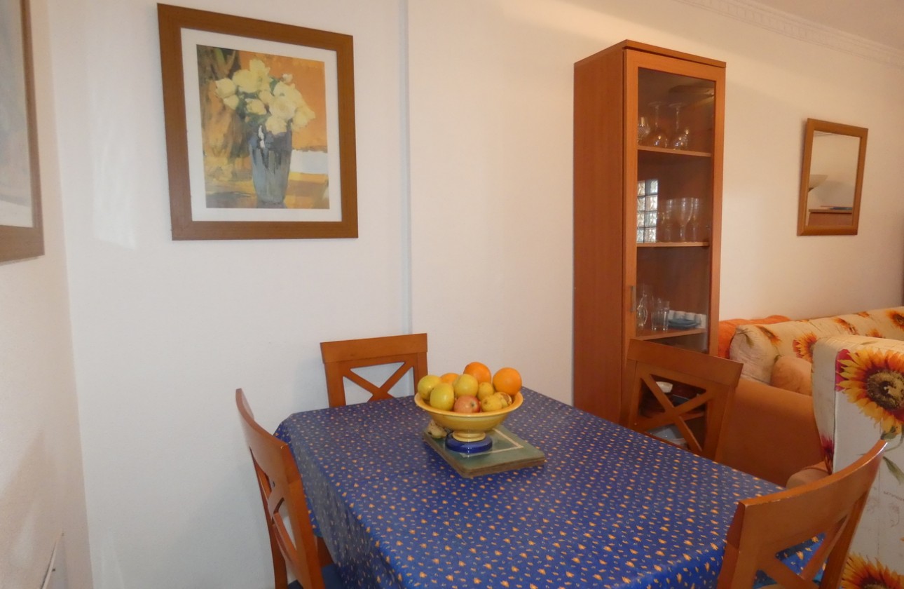 Resale - Villa - Algorfa