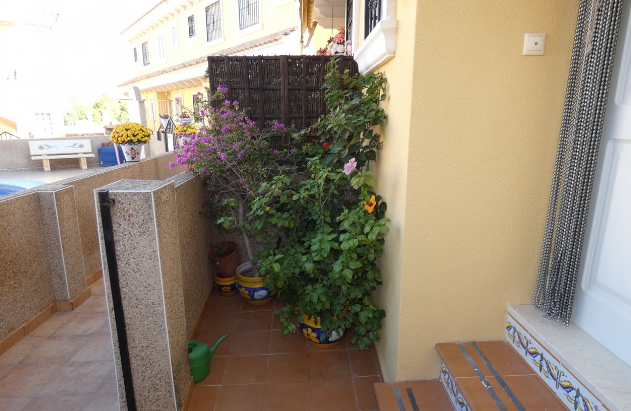 Resale - Villa - Algorfa