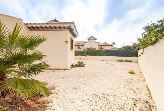 Revente - Villa - Orihuela Costa - Lomas de Cabo Roig