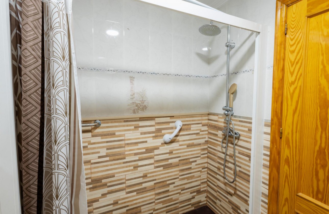 Revente - Appartement - Torrevieja - Centro