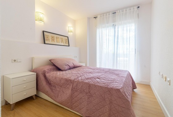 Resale - Apartment / flat - Torrevieja - La veleta